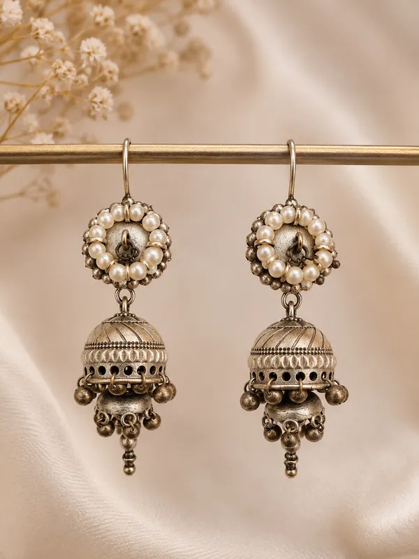 Silver_Pearl_Jhumka_Earrings_For_Women