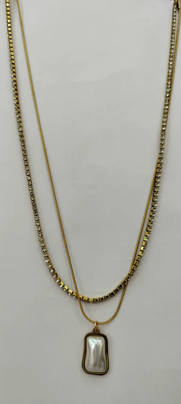 Gold_Tone_Layered_Statement_Pendant_Necklace_for_Women