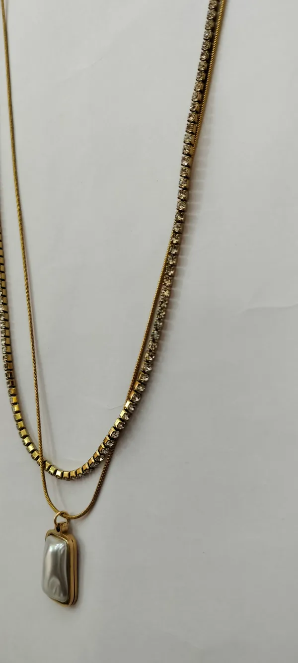 Gold_Tone_Layered_Statement_Pendant_Necklace_for_Women