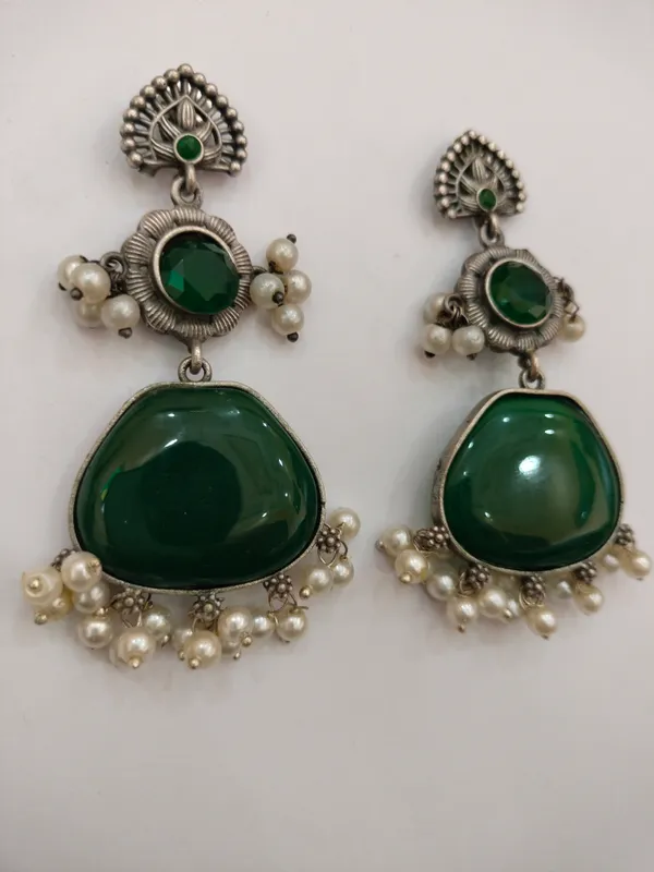 Green_Stone_Drop_Earrings_for_Women
