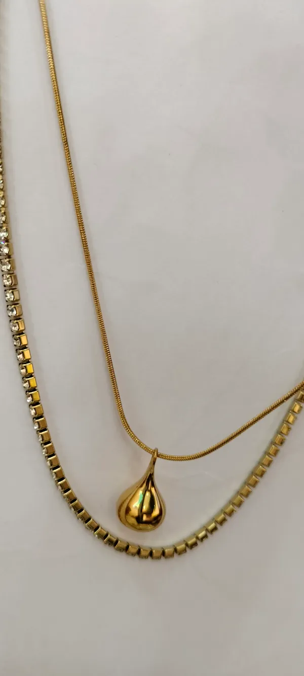 Gold_Tone_Layered_Pendant_Necklace_for_Women
