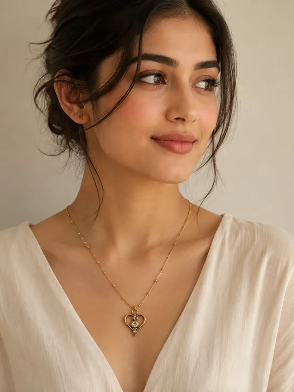 Gold_18K_Plated_Heart_Pendant_Necklace_For_Women