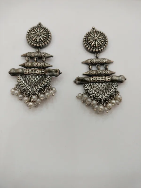 Silver_Tone_Oxidized_Statement_Drop_Earrings_for_Women