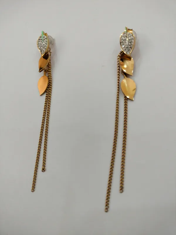 Gold_Tone_Leaf_Chain_Drop_Earrings_for_Women