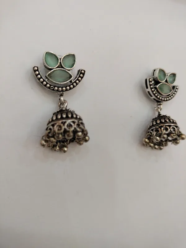Green_Stone_Oxidized_Silver_Jhumka_Earrings_for_Women