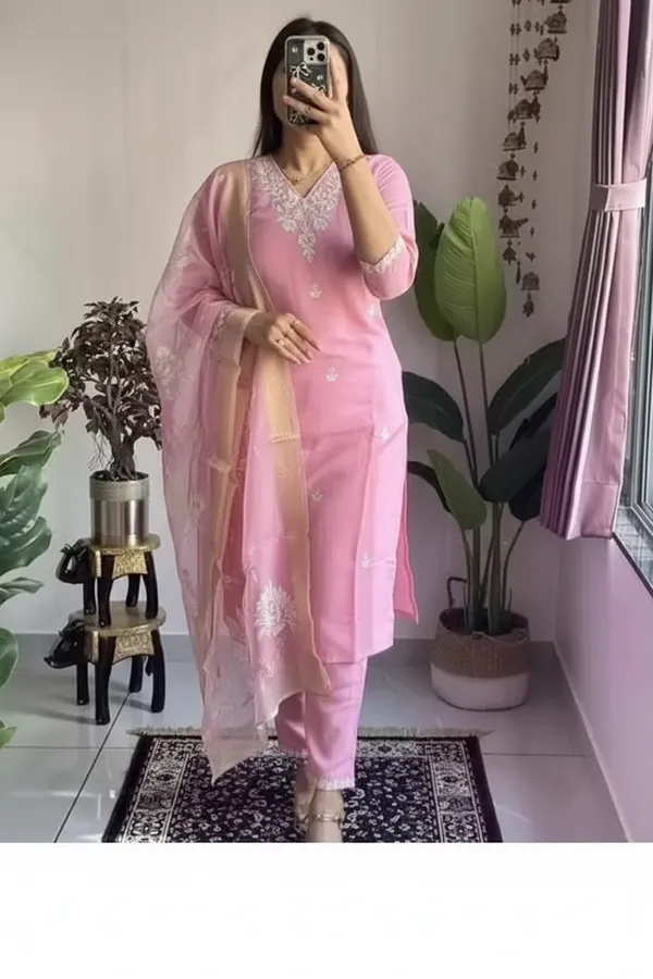 Baby_Pink_Embroidered_Straight_Kurta_Set_For_Women