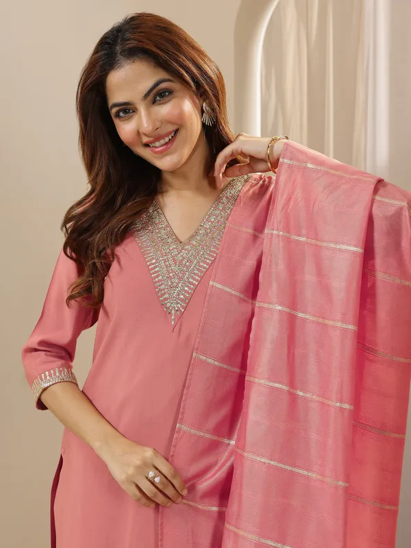 Pink_Embroidered_Straight_Kurta_Set_For_Women