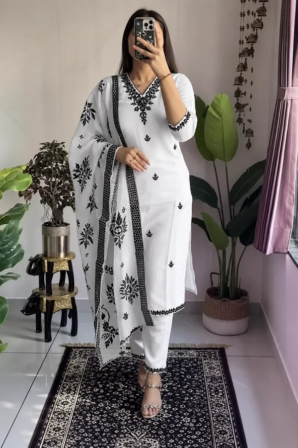 White_Black_Printed_Straight_Kurta_Set_For_Women