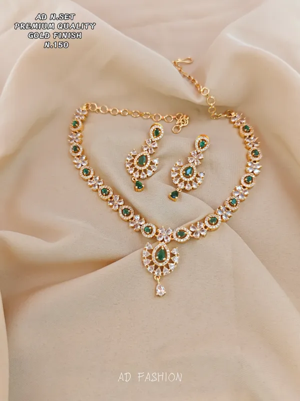 Gold_Finish_Green_Stone_Brass_Necklace_Set_For_Women