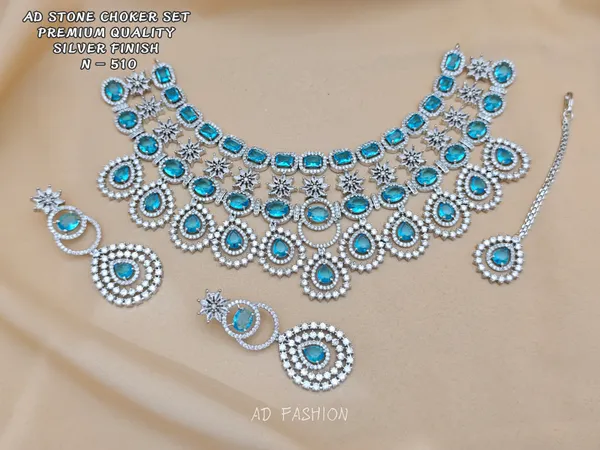 Silver_Brass_Turquoise_Stone_Choker_Jewellery_Set_For_Women