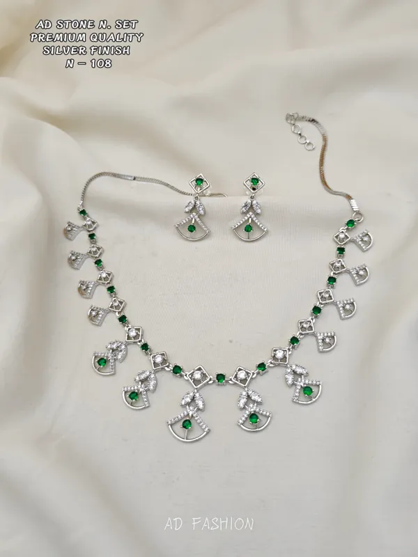 Silver_Brass_Green_Stone_Necklace_And_Earrings_Set_For_Women