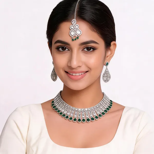 Silver_Brass_Green_Stone_Choker_Jewellery_Set_For_Women
