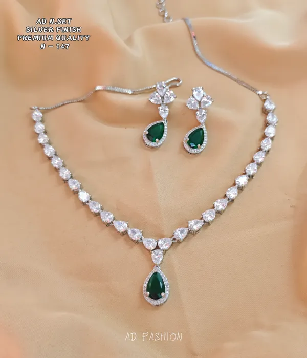 Silver_Finish_Green_Stone_Brass_Necklace_Set_For_Women