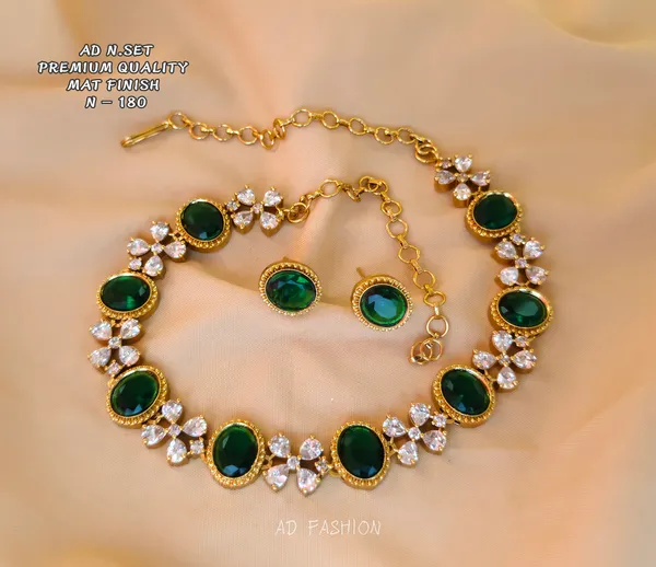 Gold_Brass_Green_Oval_Stone_Linked_Necklace_Set_For_Women
