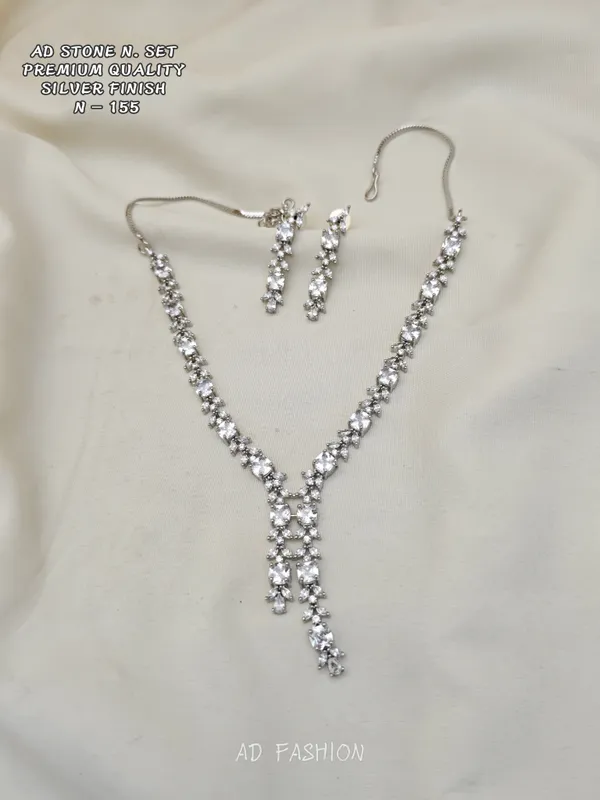 Silver_Brass_Ad_Stone_Statement_Necklace_Set_For_Women