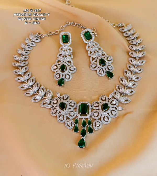 Silver_Finish_Green_Stone_Brass_Necklace_And_Earrings_Set_For_Women