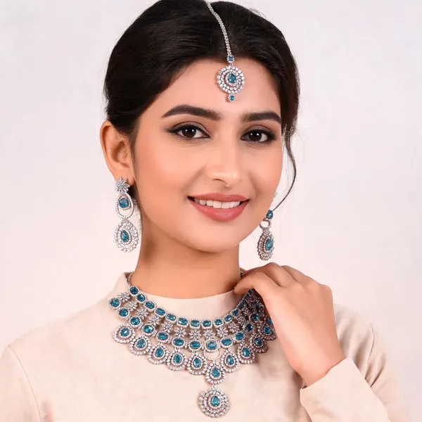 Silver_Brass_Turquoise_Stone_Choker_Jewellery_Set_For_Women
