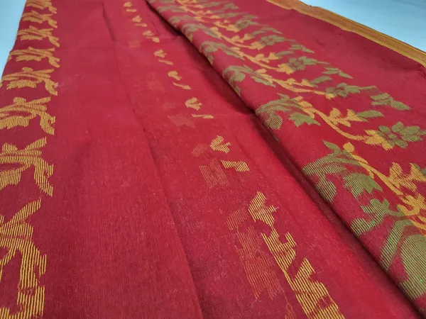 Sindhuja_Fashion_House_Printed,_Woven_Daily_Wear_Pure_Cotton_Saree_(Red)