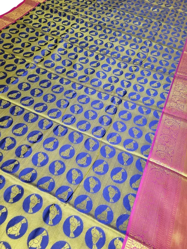Sindhuja_Fashion_House_Woven,_Floral_Print,_Geometric_Print,_Temple_Border,_Self_Design_Banarasi_Silk_Blend_Saree_(Multicolor)