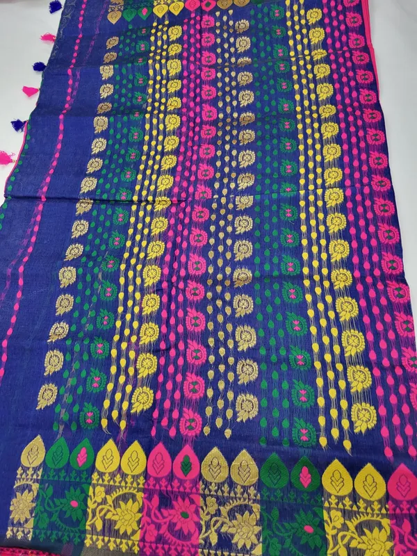 Sindhuja_Fashion_House_Temple_Border,_Woven_Jamdani_Pure_Cotton_Saree_(Dark_Blue)