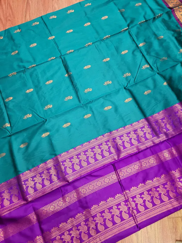 Sindhuja_Fashion_House_Printed_Banarasi_Pure_Silk_Saree_(Green)