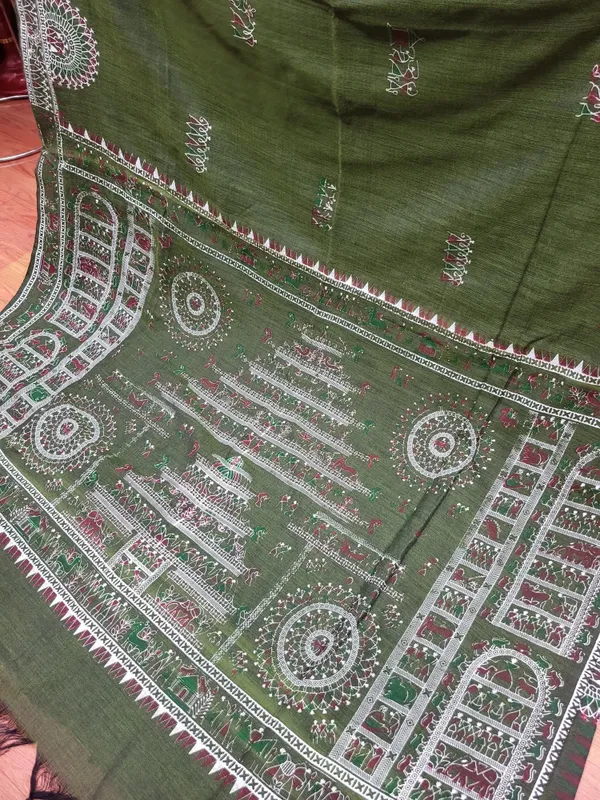 Sindhuja_Fashion_House_Printed,_Geometric_Print,_Floral_Print_Madhubani_Cotton_Blend_Saree_(Dark_Green)