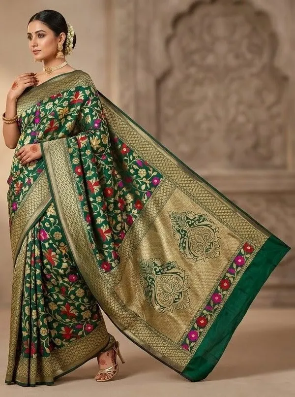 Sindhuja_Fashion_House_Floral_Print,_Woven,_Embroidered_Banarasi_Silk_Blend_Saree_(Dark_Green)