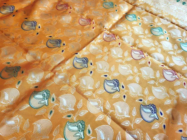 Sindhuja_Fashion_House_Self_Design,_Woven_Banarasi_Silk_Blend_Saree_(Yellow)