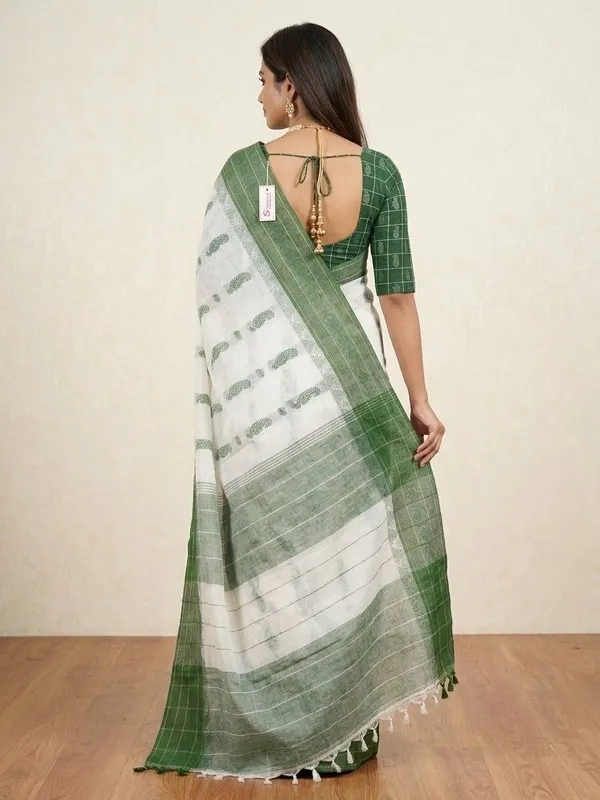 Sindhuja_Fashion_House_Striped,_Checkered,_Paisley,_Woven_Tant_Pure_Cotton_Saree_(Light_Green,_White)