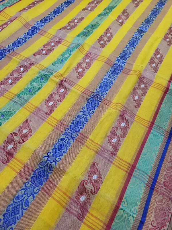 Sindhuja_Fashion_House_Checkered,_Woven,_Embellished,_Striped_Tant_Pure_Cotton_Saree_(Multicolor)