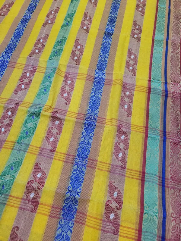Sindhuja_Fashion_House_Checkered,_Woven,_Embellished,_Striped_Tant_Pure_Cotton_Saree_(Multicolor)