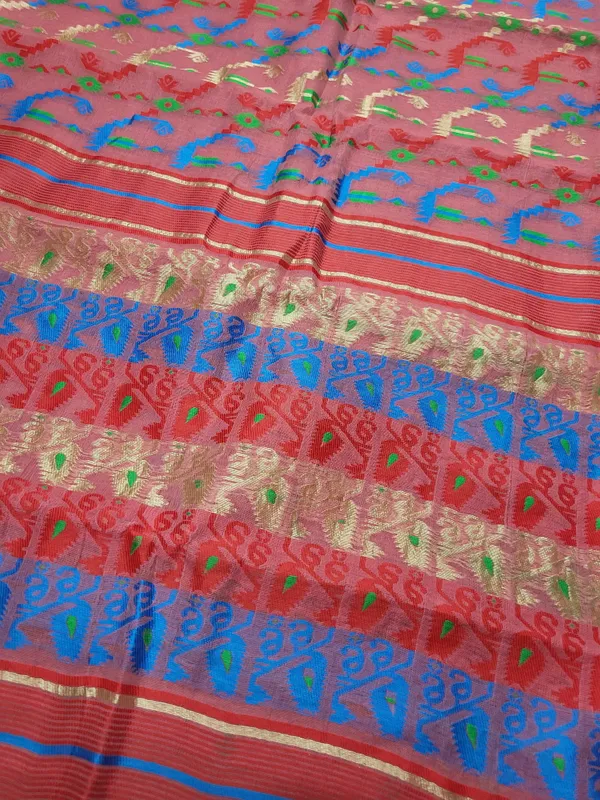 Sindhuja_Fashion_House_Woven_Jamdani_Cotton_Blend_Saree_(Pink)