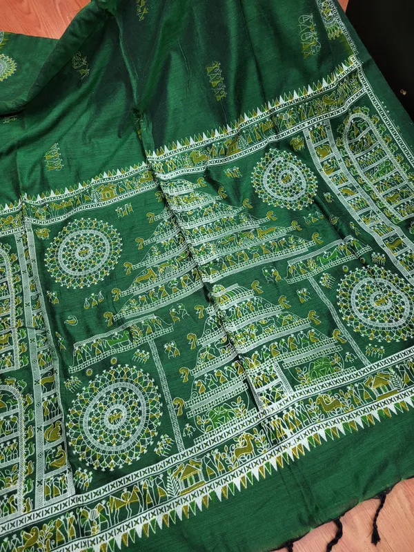 Sindhuja_Fashion_House_Embroidered,_Woven,_Geometric_Print,_Temple_Border_Madhubani_Khadi_Saree_(Dark_Green)