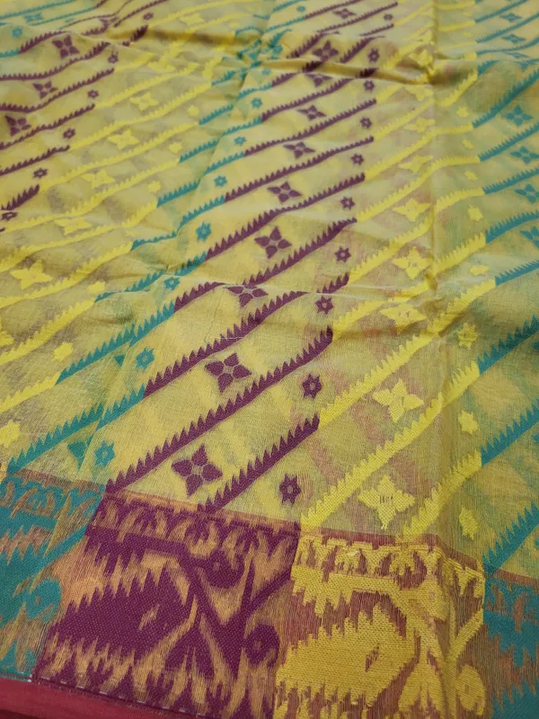 Sindhuja_Fashion_House_Printed_Jamdani_Cotton_Blend_Saree_(Multicolor)