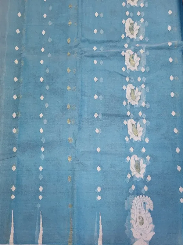 Sindhuja_Fashion_House_Woven,_Paisley,_Floral_Print_Jamdani_Cotton_Blend_Saree_(Light_Blue)