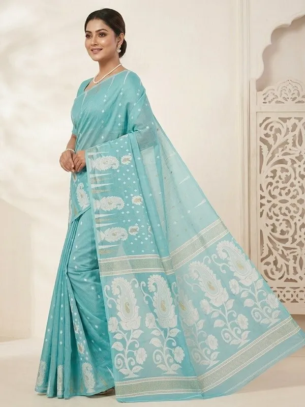 Sindhuja_Fashion_House_Woven,_Paisley,_Floral_Print_Jamdani_Cotton_Blend_Saree_(Light_Blue)