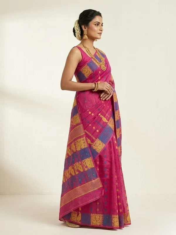 Sindhuja_Fashion_House_Woven_Jamdani_Cotton_Blend_Saree_(Pink)