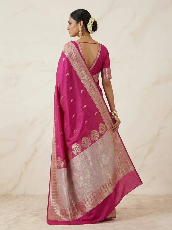 Sindhuja_Fashion_House_Woven,_Self_Design,_Paisley_Banarasi_Pure_Silk,_Silk_Blend_Saree_(Pink,_White)