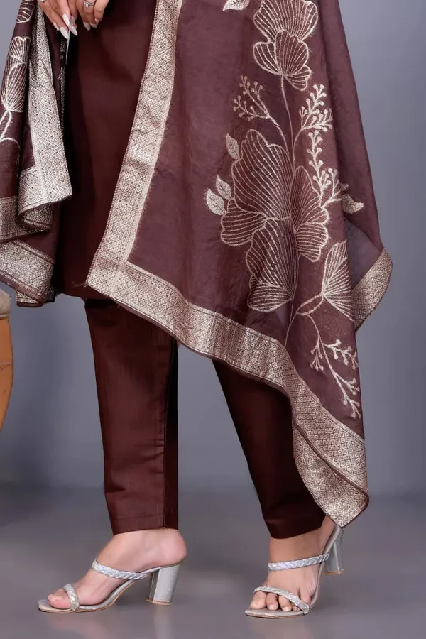 Brown_Rayon_Slub_Straight_Embroidered_Suit_Set_For_Women
