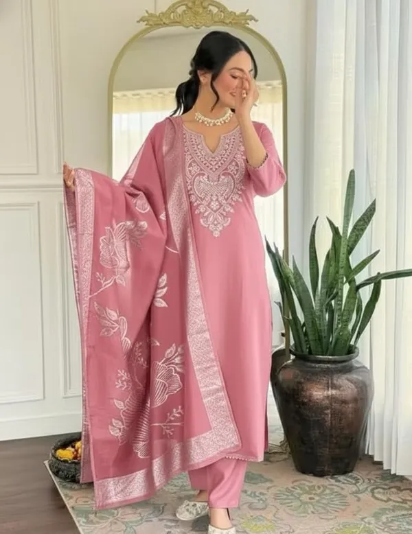 Pink_Rayon_Slub_Embroidered_Kurta_Set_For_Women