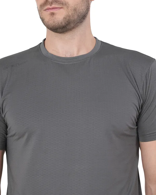 ESSENTIAL_R/N_T-SHIRT