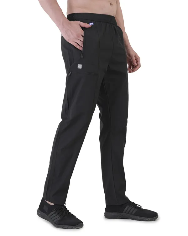 EASECORE_TRACK_PANT
