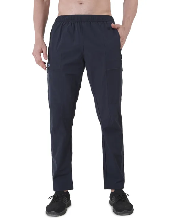 EASECORE_TRACK_PANT