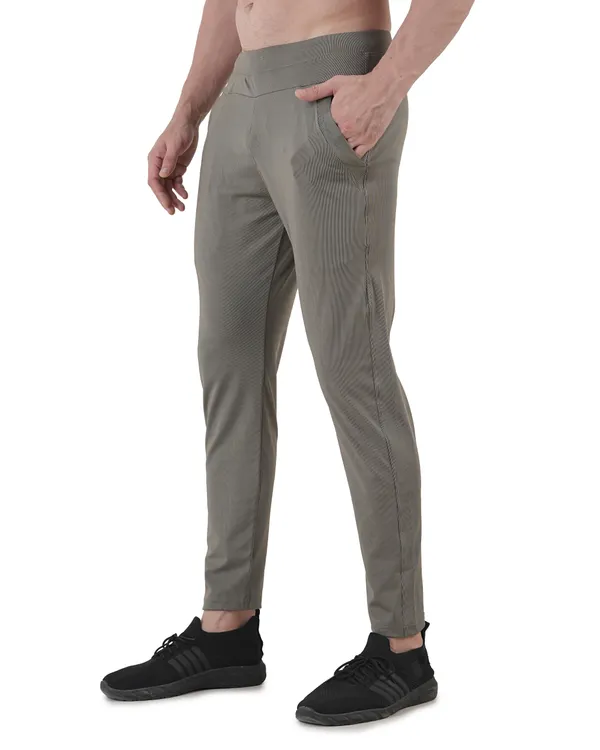 INFINITY_TRACK_PANT
