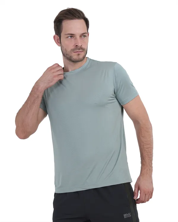 ESSENTIAL_R/N_T-SHIRT