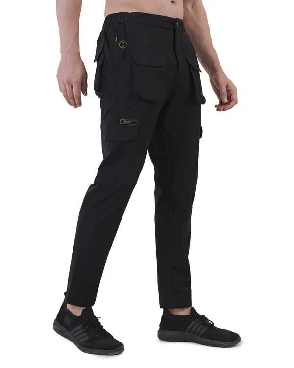 EXPLORER_TRACK_PANT