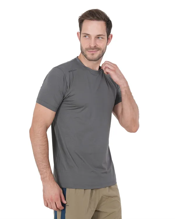 ESSENTIAL_R/N_T-SHIRT