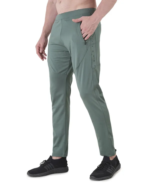 PHANTOM_TRACK_PANT