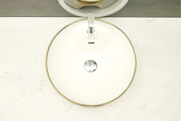 HISRE_Resin_Round_Wash_Basin_Countertop_Tabletop_Luxury_Vessel_Sink_Gold_Finish_Bathroom_Basins_&_Living_Room/Vessel/Sink_(17_x_17_x_5_Inch)_G2402_Over_Counter_Basin_(Gold,_White)