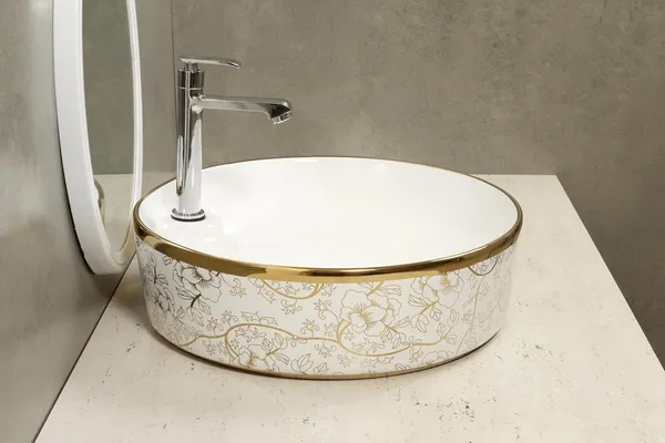 HISRE_Resin_Round_Designer_Floral_Basin_Countertop_Tabletop_Vessel_Sink_Gold_Finish_Bathroom_Basins_&_Living_Room/Vessel/Sink_(17_x_17_x_5_Inch)_G2403_Over_Counter_Basin_(Gold,_White)